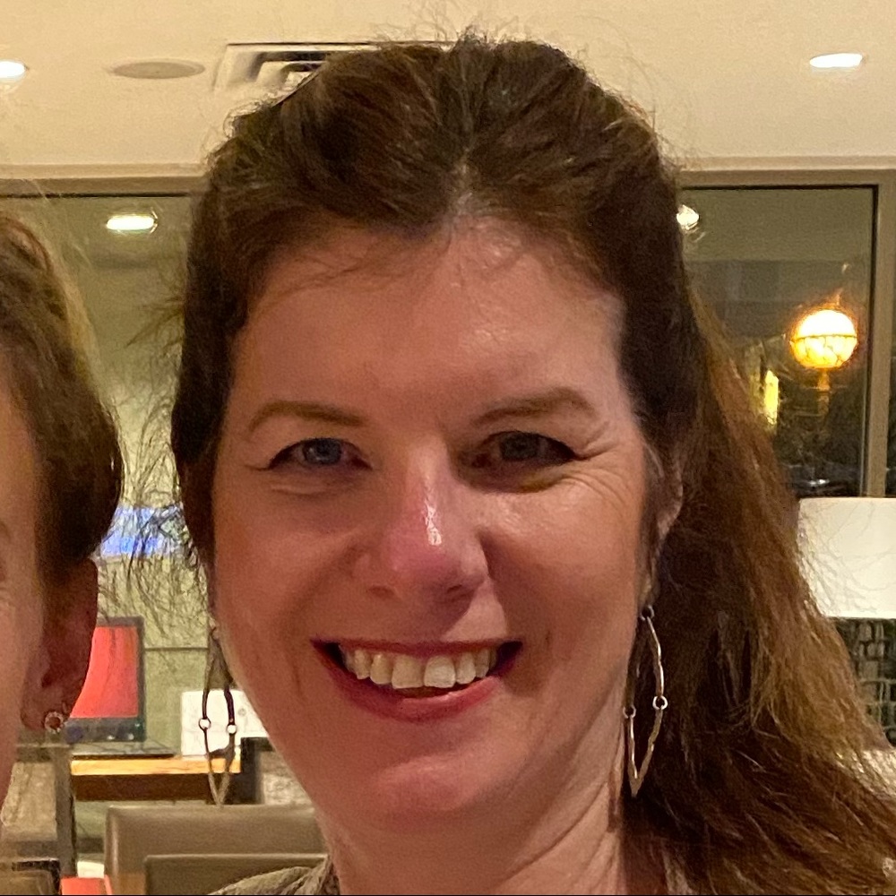 Meet your Posher, Louann